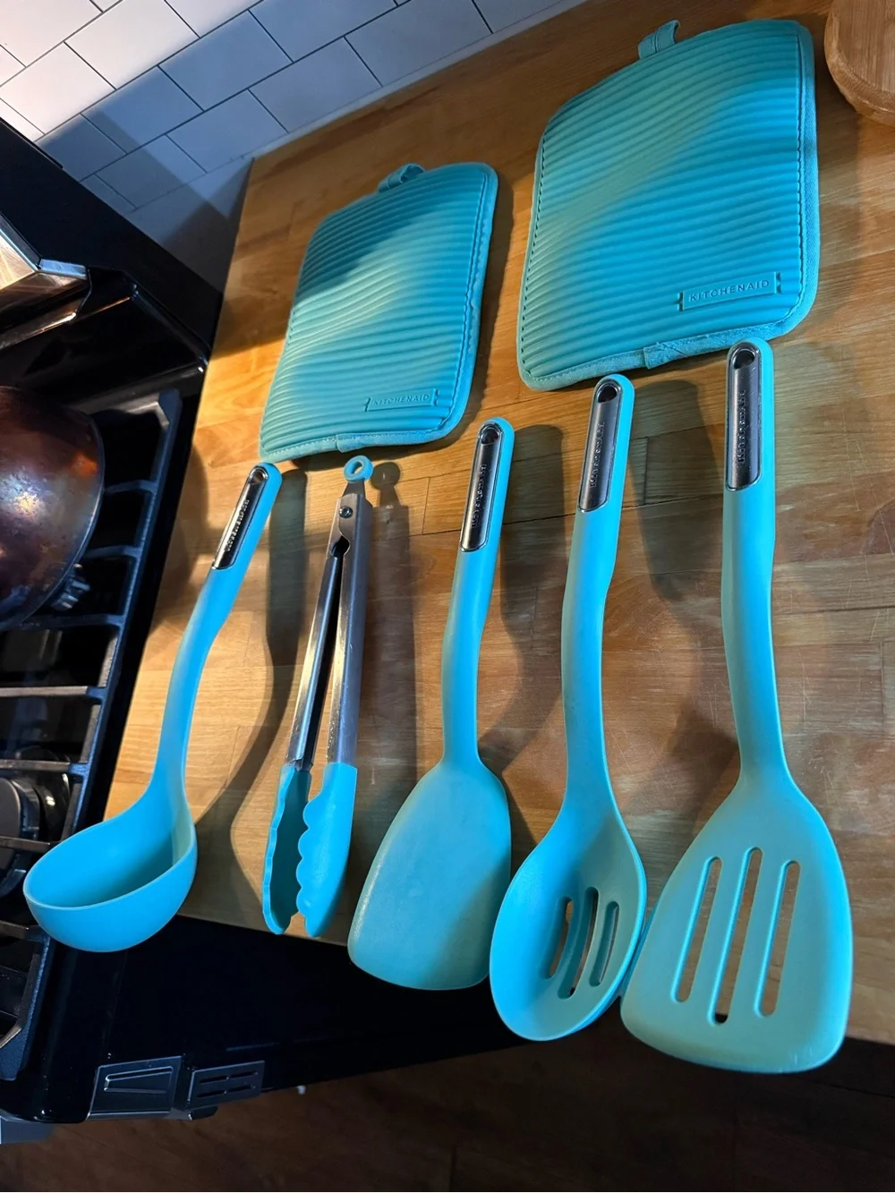 KitchenAid Brand Aqua Turquoise Silicone Kitchen Utensil Set with Pot Holders